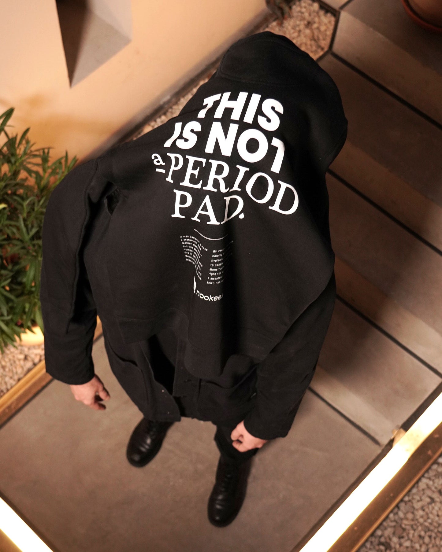 THE SWEATSHIRT